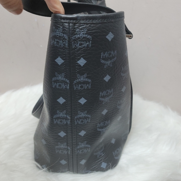 100% Authentic MCM black shopper tote set - Picture 12 of 16